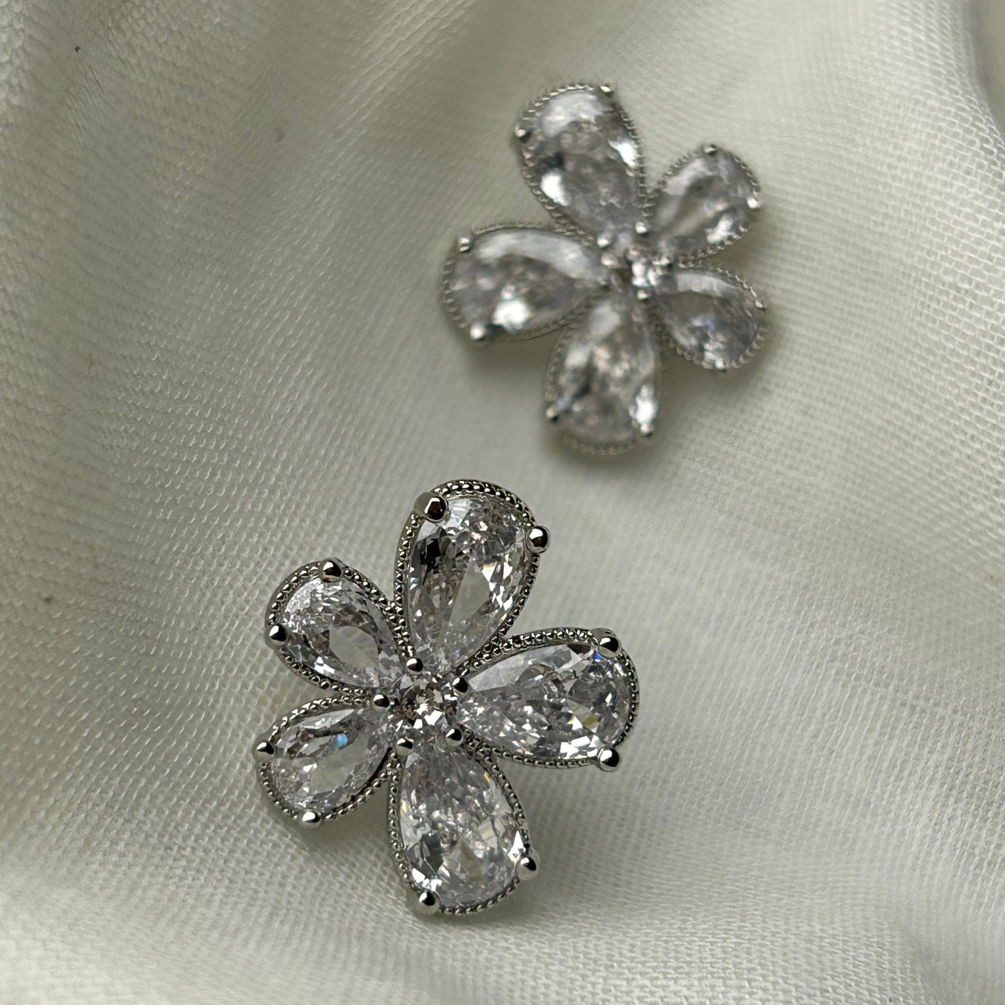 Flora Glod Plated Stone Stud