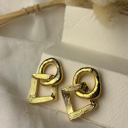 Gold Plated Asymmetric Square Circle