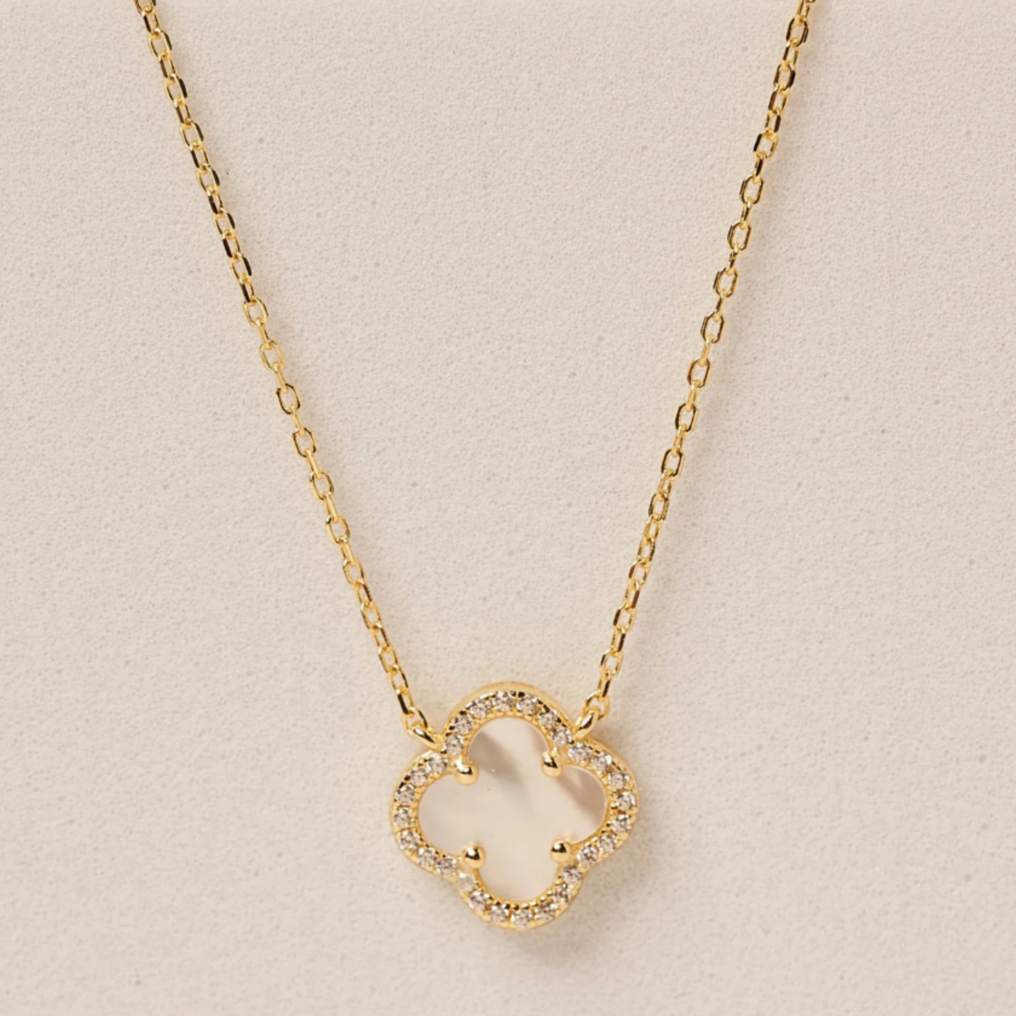 Transparent Stone Clover Pendant Necklace