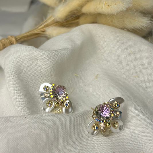 Korean Semi Flower Multicolour Stud