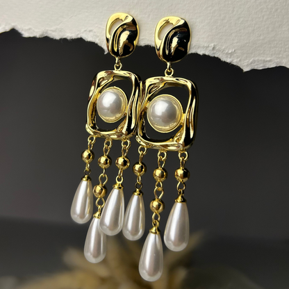 Gold Plated Geometric Layered Pearl Earring