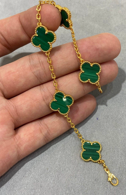 Trending Van Clover Bracelet