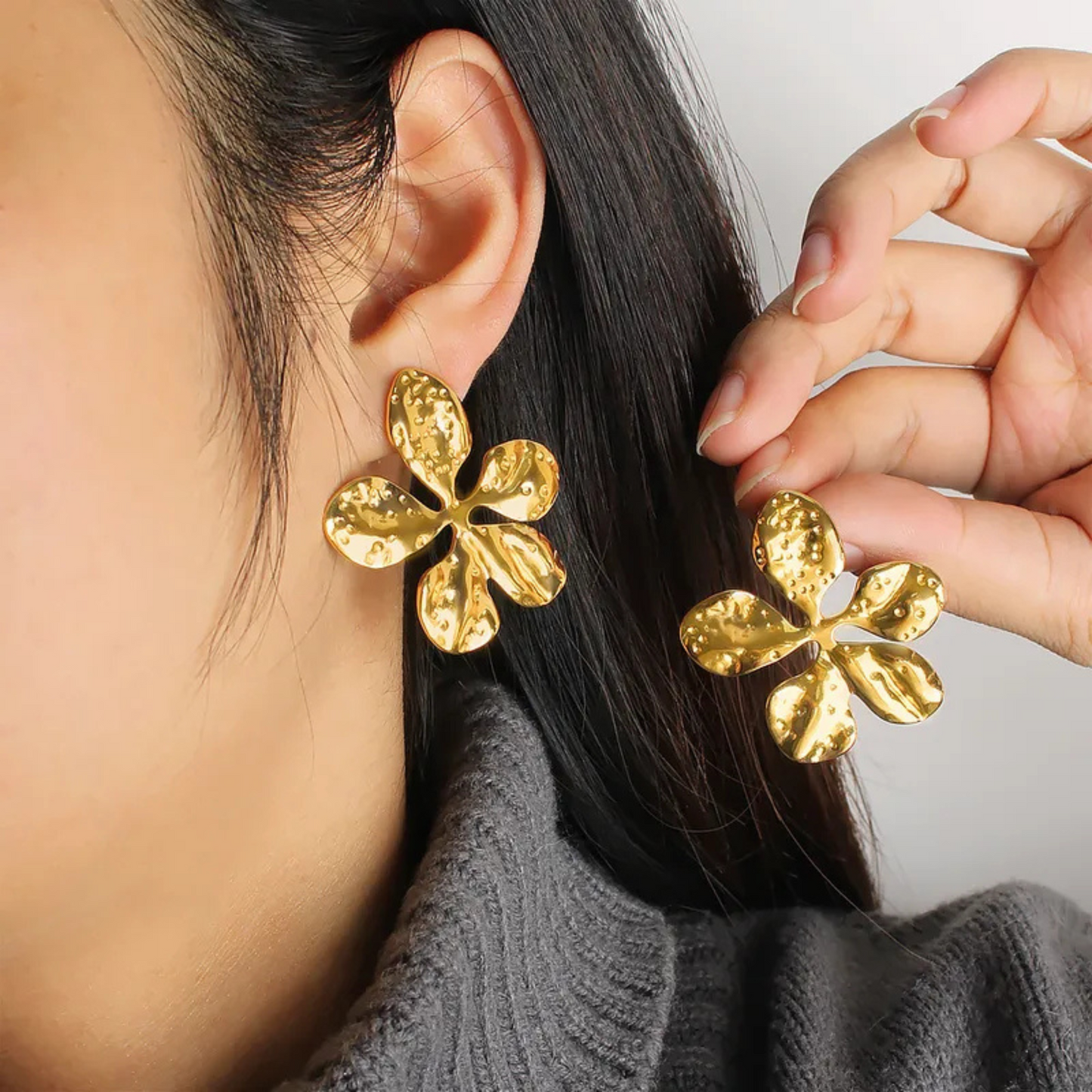Anti-Tarnish Five Leaf Vintage Flower Earrings