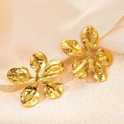 Anti-Tarnish Five Leaf Vintage Flower Earrings